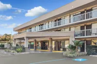 Spark by Hilton Hilton Head Island - parking