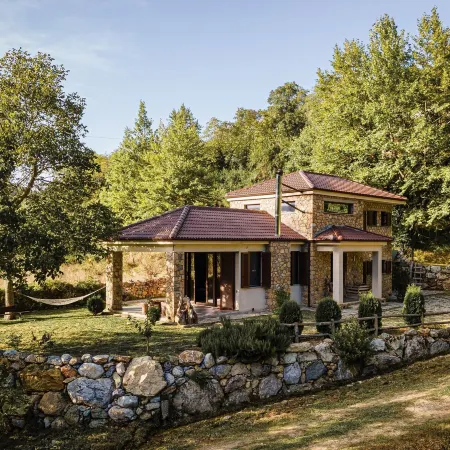 Hidden Stone Chalet