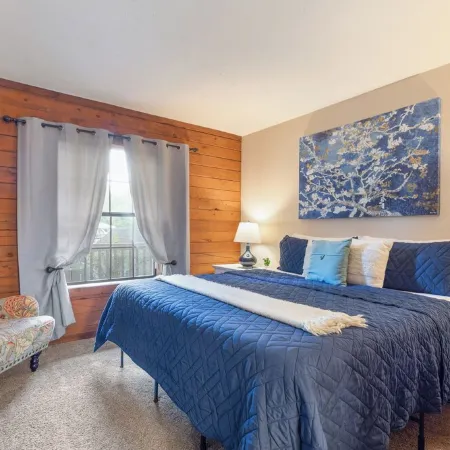 Cozy Ozarks Escape Near Branson ~ Perfect for Couples & Families