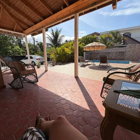 Luxurious 5-Bedroom House with Private Pool in Cabrera Hotéis em Cabrera