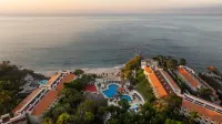Family Selection at Grand Palladium Vallarta Resort & Spa - All Inclusive - Family