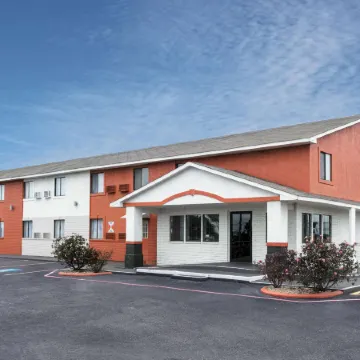 Howard Johnson by Wyndham New Braunfels