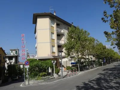 Hotel Saturno Hotels near La Foce