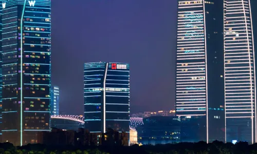 W Suzhou
