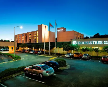 DoubleTree by Hilton Hotel Baltimore - BWI Airport Hotels in Linthicum Heights