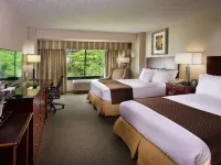 DoubleTree by Hilton Charlotte Airport Hotels near Charlotte Douglas International Airport