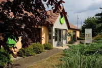 Campanile Moulins - Avermes