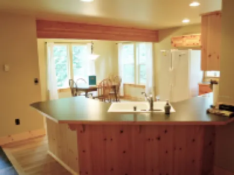 Glacier Springs Cabin 2Bedrooms, 2 Baths - Hot Tub & Pet Friendly! Hoteles en Deming