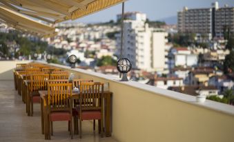 Tuntas Family Suites Kusadasi