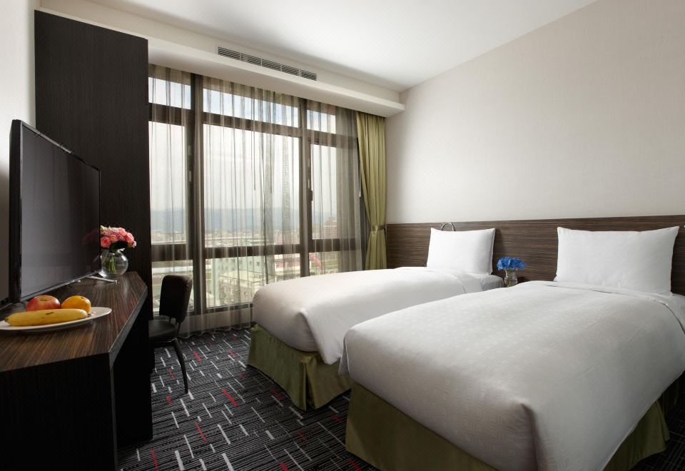 캐피탈 호텔 송산 주변 야경