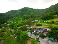 Yeongwol Doongji Pension Hotel di Yeongwol