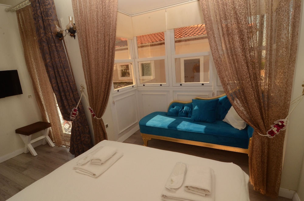 Alacati Grand Eldoris Otel (Grand Alacati Boutique Hotel)