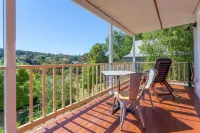 Balconies Lakeside Hoteles en Daylesford