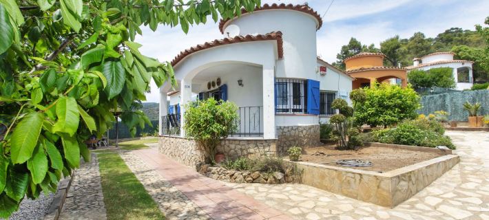 Ami Hotel di Calonge