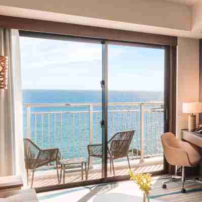DoubleTree by Hilton Okinawa Chatan Resort Rooms