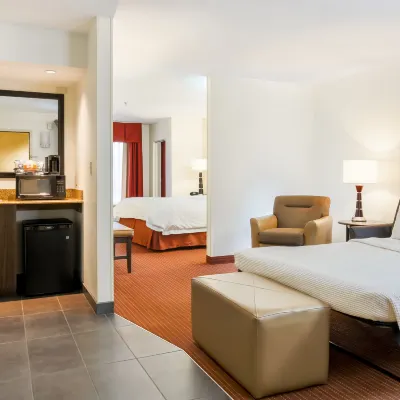 Hampton Inn Champaign/Urbana Hotels near Illini Union