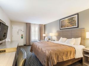 Quality Inn Gallatin-Nashville Metro