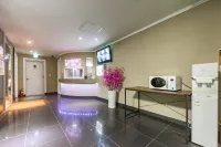 Gimje Jipyeongseon Hotels in Gimje-si