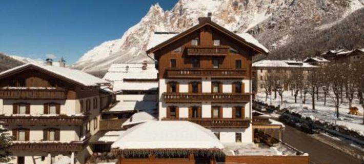 Fiori Dolomites Experience Hotel Отели в г. Беллуно