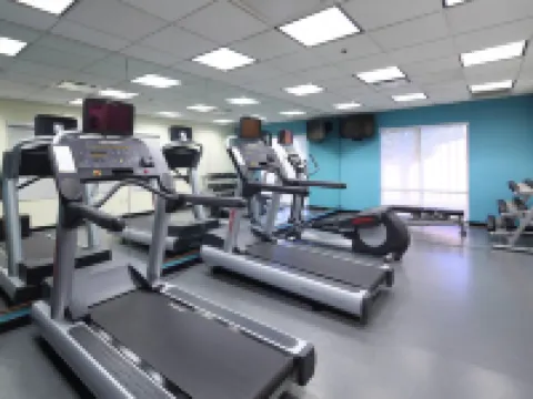 Fairfield Inn & Suites Newark Liberty International Airport Hotels in Newark