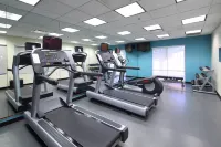 Fairfield Inn & Suites Newark Liberty International Airport Hotels in Newark