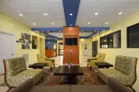 Days Inn by Wyndham Fultondale Отели в г. Фултондейл