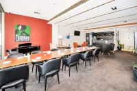 Clarion Hotel Townsville - parking