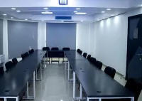 Vibes Hostel & Spa Hotels in El Obour City