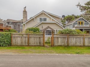 Susans Beach Cottage (Mca 1323)