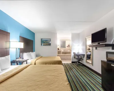 Quality Inn & Suites Hotels in Jasper