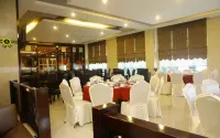 Grand Kanaya Hotel