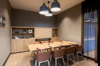 Courtyard Glasgow Sec - breakfast