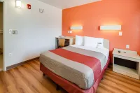 Motel 6 Lenexa, KS - Kansas City Southwest