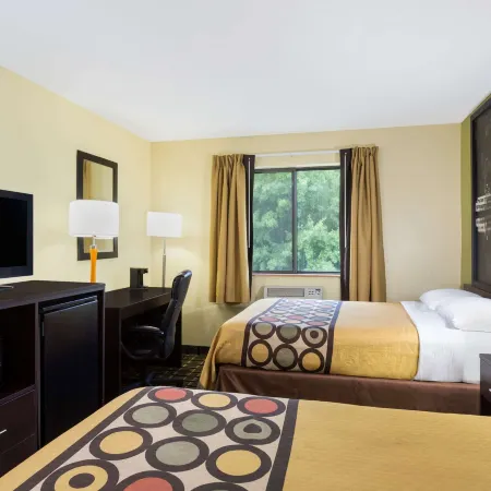 Super 8 by Wyndham Marietta