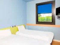 Ibis Budget Montceau-Les-Mines Hotels in Montchanin