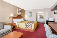 Super 8 by Wyndham Greensboro - 2-Star