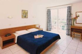 Carina Hotel
