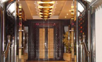 New Farah Hotel