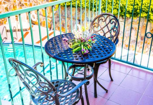 슈어스테이 플러스 호텔의 내부 로비 또는 휴식 공간