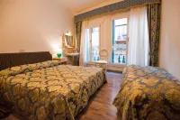 阿爾伯格卡薩庇隆酒店 酒店