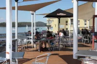 Beauty Point Waterfront Hotel Hotels in Beaconsfield