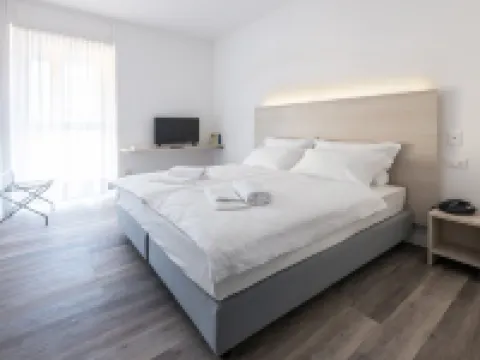 Hotel Internazionale Luino ルイノのホテル