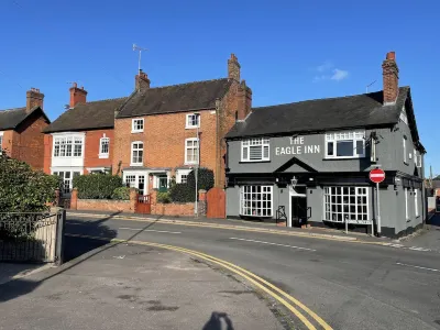 Eagle House - Award Winning Luxury B&B and Apartment Hotels near The Picture House - JD Wetherspoon