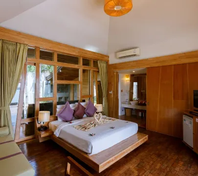 ฮันนีมูนบังกะโล, ริมทะเล