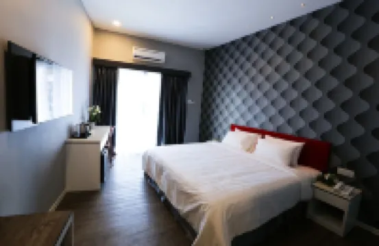 Cenang Plaza Beach Hotel