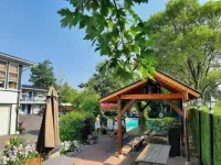 Blue Moon Motel Hotels in Thorold