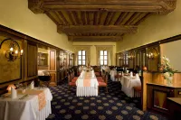 Grandhotel Zvon Hotels in Hluboka Nad Vltavou