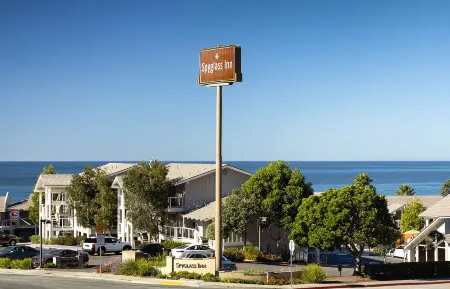 Spyglass Inn Отели рядом с достопримечательностью «Pismo Beach Pier»