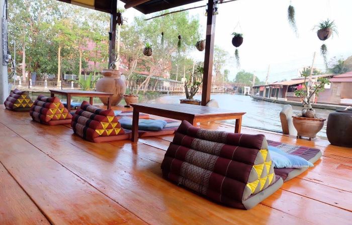 บ้านปิตุมาตา อัมพวา