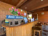 River Bank Resort Hoteles en Mae Sariang